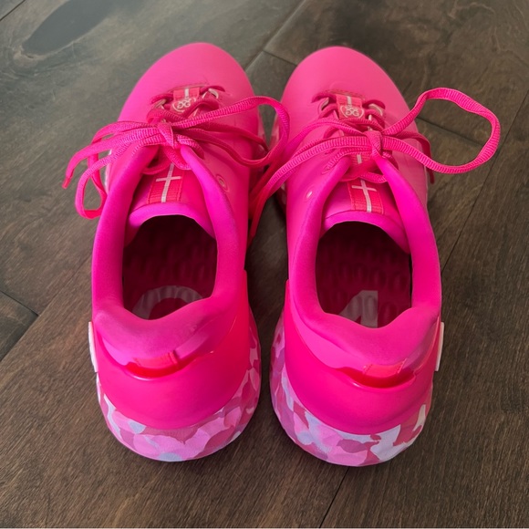 G/FORE Women's MG4+ Camo Golf Shoes - Knockout Pink - Picture 4 of 8